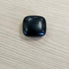 Produktu elektronikoak - Draadloze oortjes, gisa salatu by Centraal magazijn iLost erabiliz