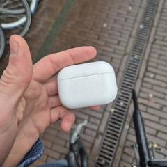 airpods pro, jak zgłoszono do iLost