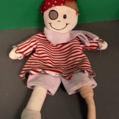 İLost kullanarak Diergaarde Blijdorp tarafından bildirildiği gibi Knuffel piraat