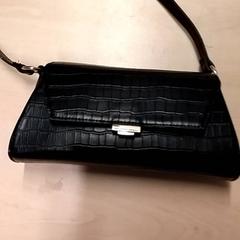 Damestasje, amint azt RET az iLost segítségével jelentette.