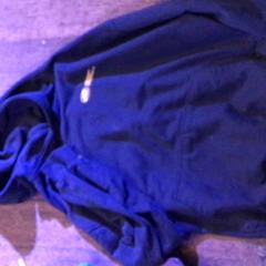 Tröja, rapporterat av De Heeren van Aemstel med iLost