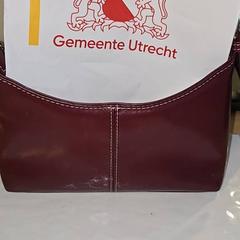 Handbag van Gierveld, as reported by Gemeente Utrecht using iLost