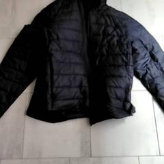 Chaqueta, ha sido reportado por Gemeente Puurs-Sint-Amands con iLost