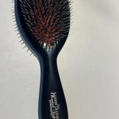 브러시 brush brush brush, iLost를 사용하여 Inntel Hotels Amsterdam Landmark에 보고됨