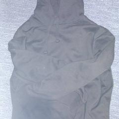 Zwarte hoody, as reported by Pouw Vervoer using iLost