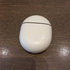 Wireless earphones Wit Google がiLostで Van der Valk Hotel Gorinchem によって報告されました