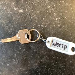 Sleutel, iLost를 사용하여 Stadsgebied Weesp에 보고됨