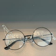 Brille Black metal, gemeldet von MEININGER Hotel Amsterdam Amstel über iLost