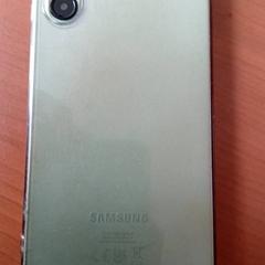 Smartphone groen Samsung, a été signalé par Centraal magazijn utilisant iLost