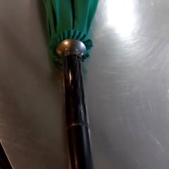 Paraply, rapporterat av Arriva Limburg Noord med iLost