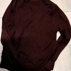 Suéter, ha sido reportado por Gemeente Puurs-Sint-Amands con iLost