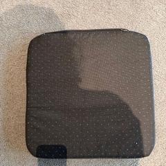 Seat cushion, as reported by Van der Valk Hotel Deventer using iLost