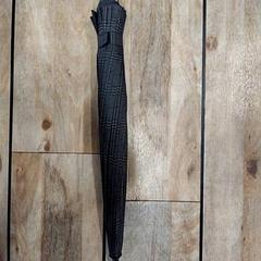 Paraigües Gris a carreaux, segons ha informat IKEA Lille mitjançant iLost