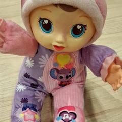 Docka Violet et rose, rapporterat av IKEA Villiers-sur-Marne med iLost