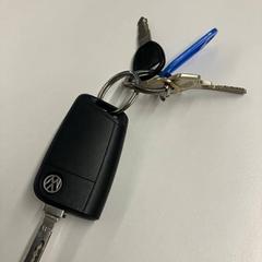 Chave do coche Autosleutel, met twee sleutels, segundo informou Gemeente Rijswijk usando iLost