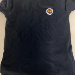 تي شيرت shirr، كما تم الإبلاغ عنه بواسطة Silver Sands Beach عبر iLost