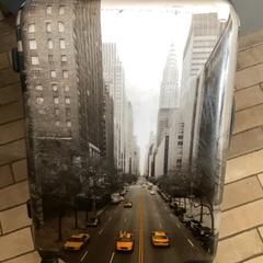 Mala, como reportado por MEININGER Hotel München City Center utilizando o iLost