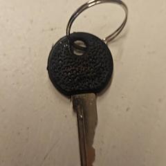 Gakoa, gisa salatu by GVB iLost erabiliz