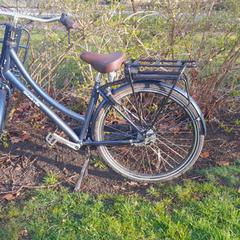 Damesfiets, merk stokvis, som rapporterats till iLost