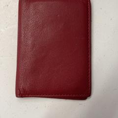 Billetera De Jong, ha sido reportado por GVB con iLost