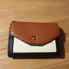 Portemonnee, som rapporterats till iLost