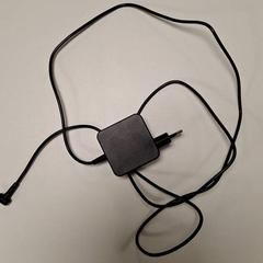 Ordenagailu eramangarriko kargatzailea, gisa salatu by Plexus iLost erabiliz