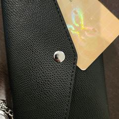 Wallet S Zerrou 48 Houthavens, ako bolo nahlásené iLost