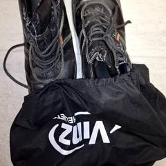 Tasje schoenen, rapporterat av Qbuzz DMG med iLost