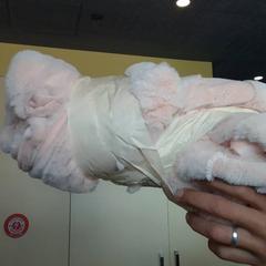 Manta rose, gisa salatu by MEININGER Hotel Lyon Centre Berthelot iLost erabiliz