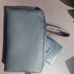 Kamera black, gisa salatu by Van Gogh Museum iLost erabiliz