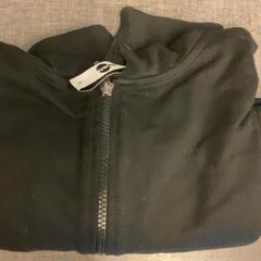 Jas, zoals gemeld door MEININGER Hotel Brussels City Center met iLost