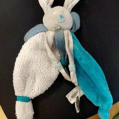 Manteta Coton, segons ha informat IKEA Strasbourg mitjançant iLost