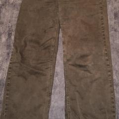 Nadrág Bruin, amint azt Van der Valk Hotel Haarlem az iLost segítségével jelentette.