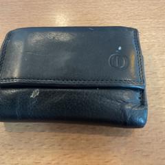 カードホルダー Subramanian がiLostで Gemeente Amsterdam - Bureau Gevonden Voorwerpen によって報告されました