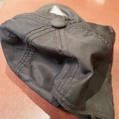 Casquette noire, a été signalé par TCL utilisant iLost