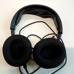 Elettronica - Koptelefoon, come riportato da Centraal magazijn utilizzando iLost