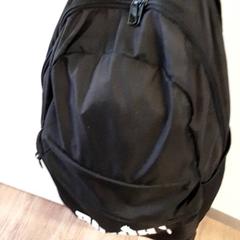 Mochila, ha sido reportado por Qbuzz ZHN con iLost