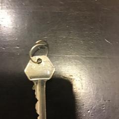 المفاتيح (متنوعة)، كما تم الإبلاغ عنه بواسطة U-OV Utrecht عبر iLost