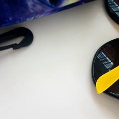 Sluneční brýle, jak nahlášeno Beeld & Geluid Hilversum pomocí iLost