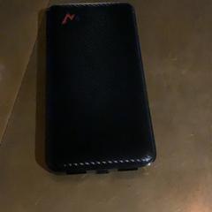 Hordozható töltő bank, amint azt MEININGER Hotel Copenhagen az iLost segítségével jelentette.