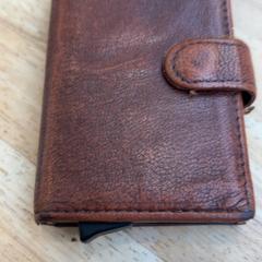 Pashouder, a été signalé par Gemeente Wageningen utilisant iLost