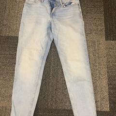 Pantalons en denim, a été signalé par Jaarbeurs utilisant iLost