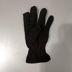 Oblečení Handschoen, jak nahlášeno Regio Limburg - Leuven pomocí iLost