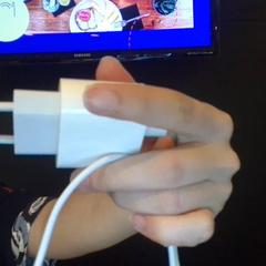 Adapter Charger, as reported by MEININGER Hotel Vienna Downtown Franz using iLost