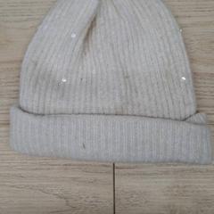 Casquette, a été signalé par IKEA Jönköping utilisant iLost