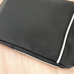 Bolsa para portátil Zwart leer, segundo informou Arriva West-Brabant usando iLost