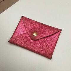 Titular de la targeta DEVIENNE, segons ha informat ilévia mitjançant iLost