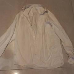 Blusa, ha sido reportado por Van der Valk Hotel Gorinchem con iLost