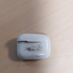 Electronics Airpod case, as reported by Regio Oost-Vlaanderen using iLost