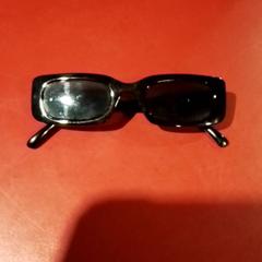 Sunglasses Zwart, as reported by Apenheul using iLost